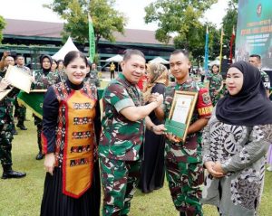 Syukuran HUT Kodam Jaya Ke-75 Babinsa Kodim 0501/Jakarta Pusat Terima Penghargaan Prajurit Berprestasi