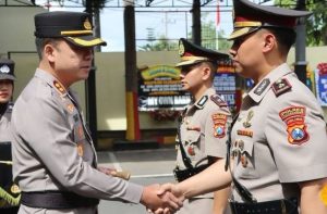 Wakapolres Tulungagung Bersama Tiga Kapolsek Jalani Rotasi