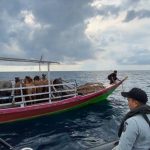 KN. Ular Laut-405 Bakamla RI Selamatkan Kapal Terombang Ambing di Laut Flores