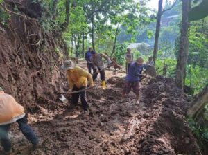 Mitigasi Bencana Longsor, Tiga Pilar Bersama Warga di Kecamatan Semen Kabupaten Kediri