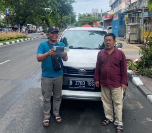 Polsek Senen Melayani Masyarakat Yang Perlu Pendampingan Karena Menemukan Mobil Yang Hilang