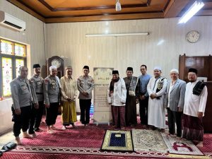 Ditbinmas Polda Metro Jaya Gelar Jumat Keliling di Masjid Ar Rahmah, Ajak Warga Jaga Kamtibmas