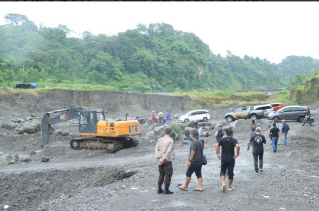 Penertiban Tambang Ilegal di Blitar Hanya Euforia, PMII Blitar Tantang Polresta Blitar Untuk Konsisten.