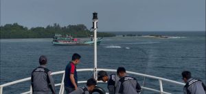 Bakamla RI Selamatkan Kapal Kandas di Pulau Tunda Banten