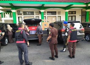 Kejaksaan Negeri Blitar Geledah Kantor Dinas PUPR, Sejumlah Dokumen Disita