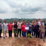Keturunan Raja Sinurat Tanam 1000 Pohon di Bukit Sinurat, Selain Bangun Tugu dukung Peduli Lingkungan!