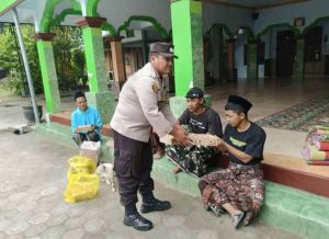 Peduli Masyarakat, Polsek Plosoklaten Berbagi Kasih di Panti Asuhan Al-Jauhar