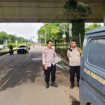 Dalam Menjaga Kondusifitas Wilayah Polsek Kemayoran Laksanakan Kegiatan Strong Point Jelang Sore Hari