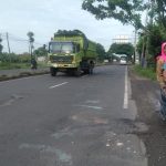 Jalan Nasional Lamongan- Babat Rusak Parah Menelan Banyak Korban Berjatuhan
