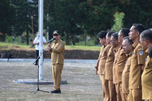 Apel Gabungan Pemkab Toba Bupati-Wakil Bupati : Terima Kasih Untuk Kinerja Bapak-Ibu