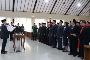 Pj. Bupati Bojonegoro Lantik Pejabat Tinggi Prtama, Administrator, dan Pengawas Fungsional