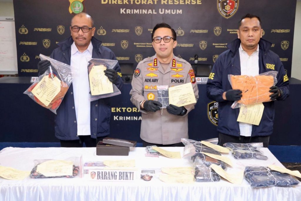 Polda Metro Jaya Tangkap Lima Pelaku Pembunuhan Nenek di Bekasi