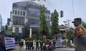 LSM Ratu Soroti Maraknya Peredaran Rokok Ilegal di Kota Kediri, Bea Cukai Berhasil Sita 30 Juta Batang di 2024