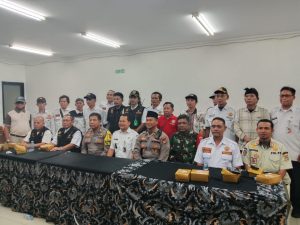 Babinsa Tanah Tinggi Hadiri Silaturahmi Tiga Pilar dan FKDM, Bahas Kamtibmas Jelang Ramadhan