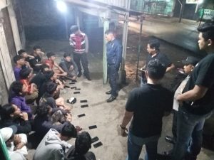 Polsek Ciputat Timur Bubarkan Balap Liar dan Lakukan Patroli Antisipasi Kejahatan Jalanan