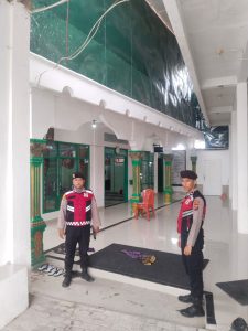 Sat Samapta Polres Toba Patroli dan Pengamanan Ibadah Sholat Jumat