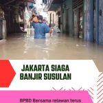 Banjir Besar Rendam Jatinegara, Warga Terpaksa Mengungsi