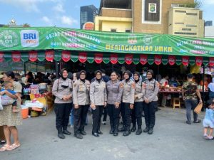 Tim Patroli Polwan Imbau Warga Waspada Copet saat Berburu Takjil di Benhil