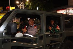 Koramil dan Polsek Tebet Laksanakan Patroli Antisipasi Gangguan Kamtibmas