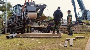 TNI AD Hadir Pasang Jembatan Bailey Tangani Dampak Bencana Banjir di Kemang Pratama, Kota Bekasi