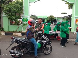 Koramil 03/Pasar Minggu Berbagi di Bulan Penuh Berkah