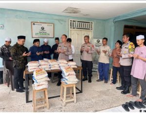 Dirbinmas Polda Metro Jaya Gelar Bakti Sosial