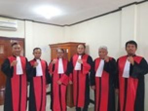 Para Hakim Ad Hoc Menagih Janji Presiden Prabowo saat Kampanye