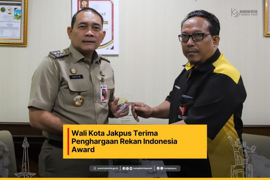 Wali Kota Jakpus Terima Penghargaan Rekan Indonesia Award