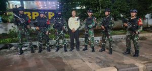Cegah Tawuran Warga, Koramil 02/Matraman Melaksanakan Patroli Keamanan