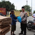 Buruh Pelabuhan Tanjung Priok Rasakan Manfaat Bakti Sosial Polri