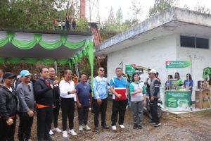 HUT ke- 26 Kabupaten Toba, Jalan Santai ke Puncak Dolok Tolong