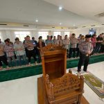Polri Berduka, Sholat Ghaib Digelar untuk 3 Anggota yang Gugur