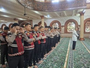 Polda Metro Jaya Gelar Salat Gaib untuk 3 Polisi Yang Gugur di Way Kanan, Lampung