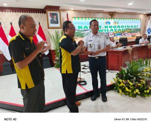 Dinilai Konsisten Respon Cepat Keluhan Warga, Wali Kota Jaksel Terima Rekan Indonesia Award