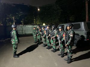 Patroli Malam Koramil 03/Pasar Rebo, Ciracas, Pelihara Kondusifitas Wilayah