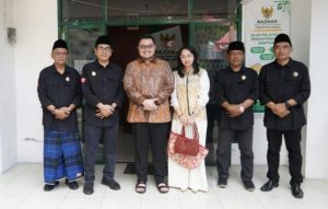 Bersama Mbak Cicha, Mas Dhito Tunaikan Pembayaran Zakat Melalui Baznas
