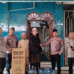 Polres Metro Jakarta Pusat Bantu Fasilitas Masjid, Warga: Terima Kasih, Ini Sangat Bermanfaat!