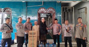 Polres Metro Jakarta Pusat Bantu Fasilitas Masjid, Warga: Terima Kasih, Ini Sangat Bermanfaat!