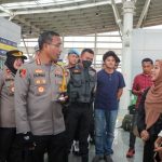 Kapolres Metro Jakarta Timur Ngecek Posyan Stasiun Jatinegara, Pengamanan Arus Mudik Lebaran 2025 Maksimal
