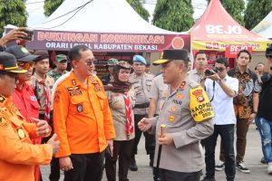 Kapolda Metro Jaya Tinjau Pos Pelayanan terpadu di Kedung Waringin Bekasi, untuk pastikan pemudik 2025 lancar