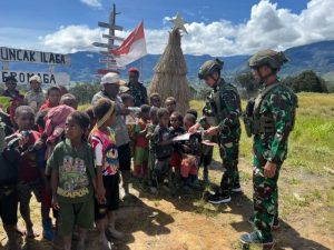 Hari Anak Sedunia: TNI Wujudkan Mimpi Anak Melalui Donasi Sarana Pendidikan