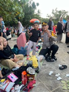 Kapolres Metro Jakarta Utara Kunjungi Posyan Ancol dalam Rangka Ops Ketupat Jaya 2025
