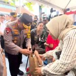 Kapolri Cek Langsung Pelayanan Arus Balik di Stasiun Tawang, Dorong Pemudik Gunakan Kereta Api