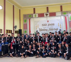 Jalin Silaturahmi, IKS.PI Kera Sakti Ranting Jatirogo Halal Bihalal Pupuk Nilai Persaudaraan Antar Perguruan