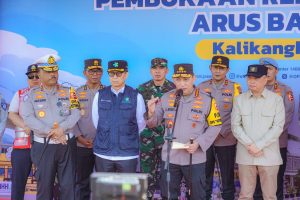 Polri Lepas Flag Off One Way Nasional Arus Balik Lebaran 2025 di KM 414 Sampai KM 70 Hari Ini