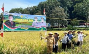 Kapolres OKU Ikut Giat Panen Raya Padi Serentak 14 Provinsi Se Indonesia