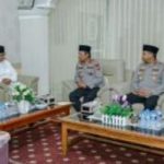 Silaturahmi Kapolda Jawa Timur ke Ketua Umum MUI KH Anwar Iskandar di Kediri
