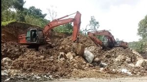 Perlu Diawasi Dari Mana Masuk dan Keluarnya Alat Berat Galian C di Desa Siboruon Kecamatan Balige Kabupaten Toba