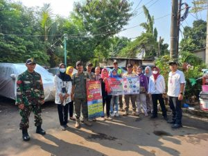 Babinsa Koramil 07/Kemayoran Monitoring Gerakan Kewaspadaan DBD dan Percepatan PSN di Wilayah Binaan