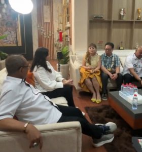 Pengusaha yang Melaporkan Wawalkot Surabaya Meminta Maaf